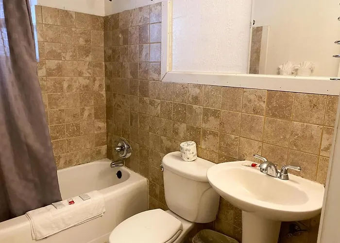 Guest Ranch Hotel 3*